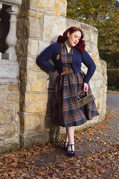Plus size pinup Miss Amy May models the navy velvet London flats shoes by Charlie Stone Shoes for a fit review