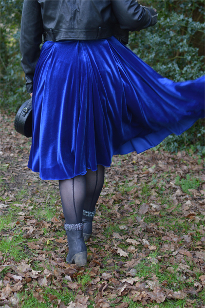 Same dress styled 3 ways outfit challenge by plus size pinup Miss Amy May featuring the Sapphire Velvet Tilly Bow Prom dress by The Pretty Dress Company