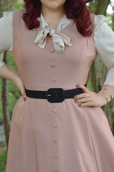 Plus size pinup Miss Amy May models the Alison dress by Hearts and Roses London for fit and size review