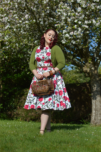 Plus size pinup Miss Amy May models the Hazel dress by Hearts and Roses London for a fit and size review