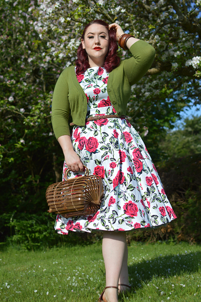 Plus size pinup Miss Amy May models the Hazel dress by Hearts and Roses London for a fit and size review