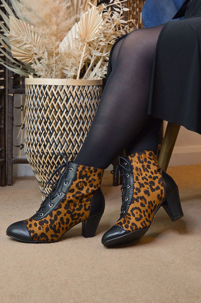 Pinup Miss Amy May models the leopard Selma boots by Lulu Hun Collectif for a fit and sizing review