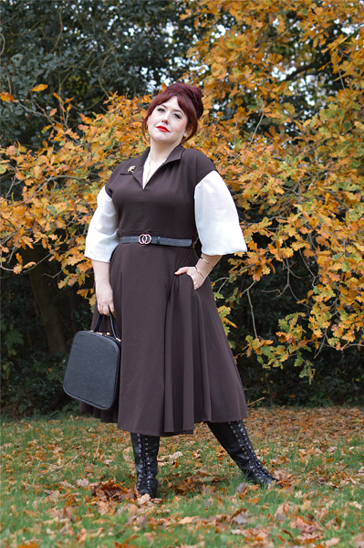 Plus size pinup Miss Amy May models the Ganache Margot dress by Lady V London for a fit and size review