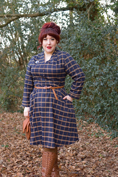 Plus size pinup Miss Amy May models the Helena dress by Timeless London for a fit and size review