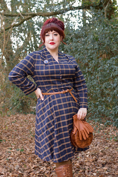 Plus size pinup Miss Amy May models the Helena dress by Timeless London for a fit and size review