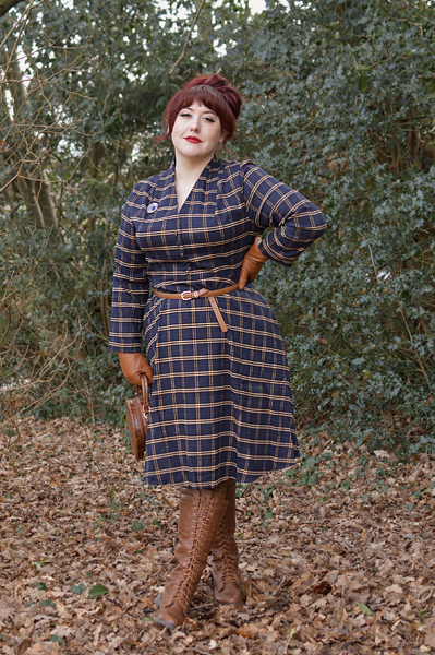 Plus size pinup Miss Amy May models the Helena dress by Timeless London for a fit and size review