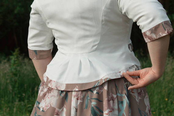 Plus size pinup Miss Amy May models the Varvara-Sadie dress and the matching Gemma-May jacket blazer for a fit and size review