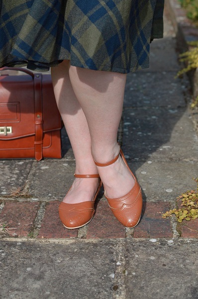 Miss Amy May Models the Noisette Dorian flats by Charlie Stone Shoes for review