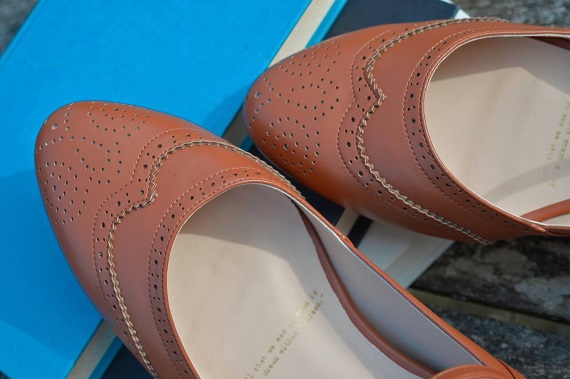 Miss Amy May Models the Noisette Dorian flats by Charlie Stone Shoes for review