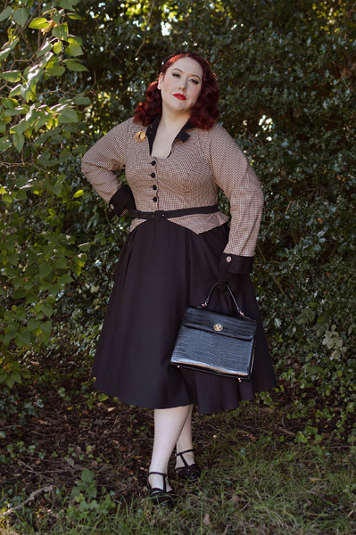Plus size pinup Miss Amy May models the Gelasia-Lou dress by Miss Candyfloss for a fit and size review