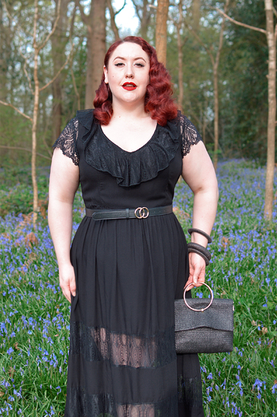 Plus size pinup Miss Amy May models the Mortem Maxi dress by Hell Bunny for a fit and size review